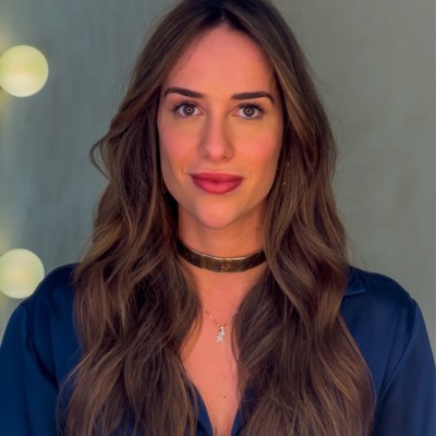 Deborah Folloni